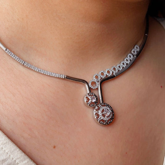 Ethernal Grace Necklace Set